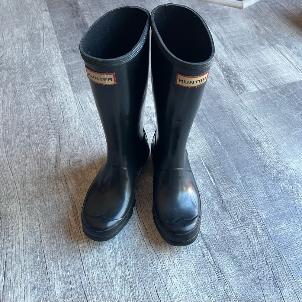 Hunter Original Kids Wellington Boots Navy Size 4 Girl